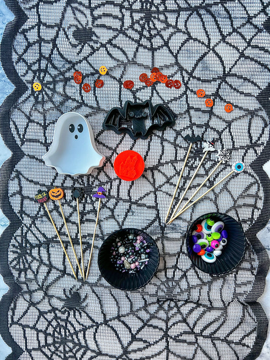 Happy Haunting Make-it Kit