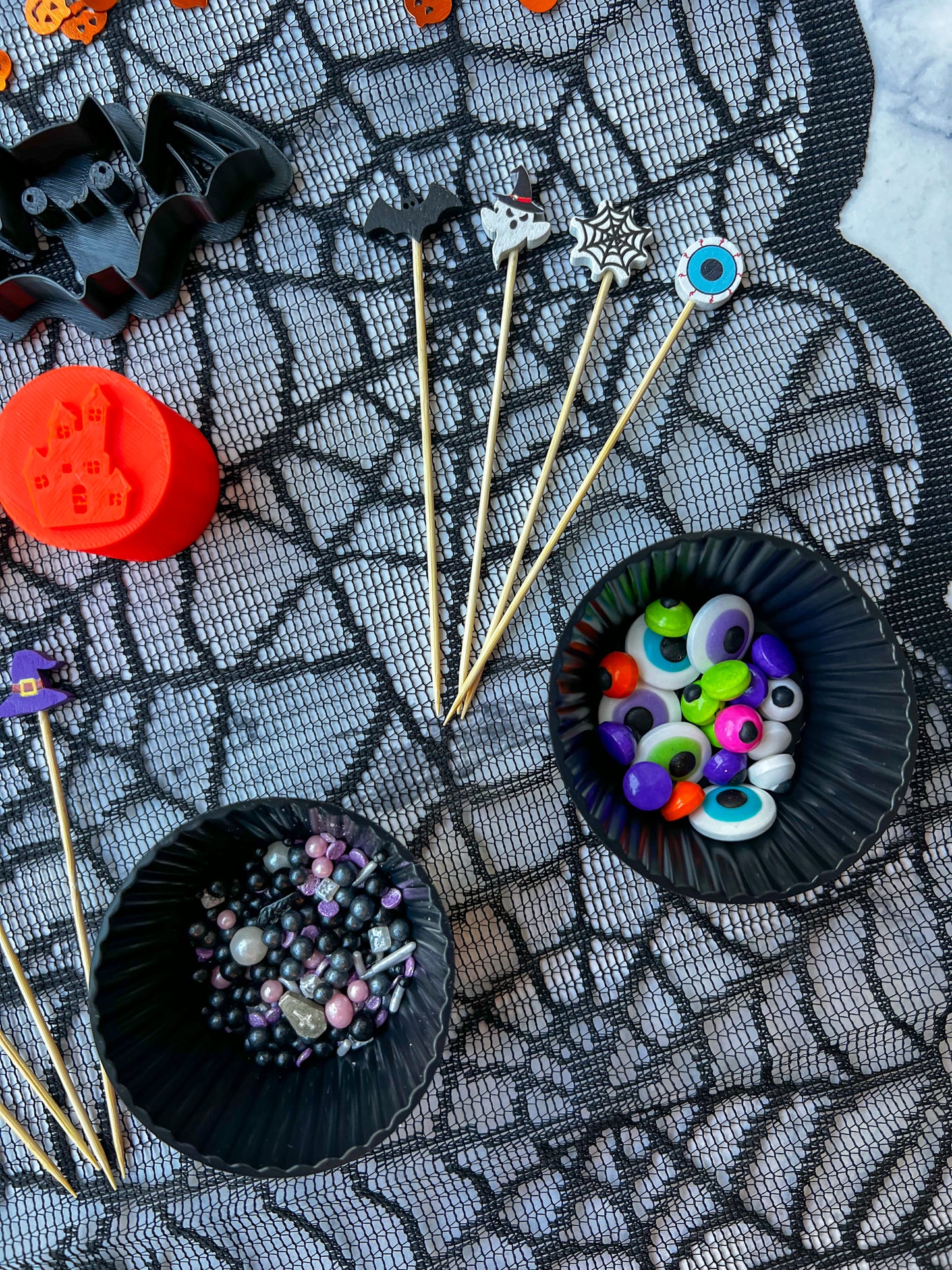 Happy Haunting Make-it Kit