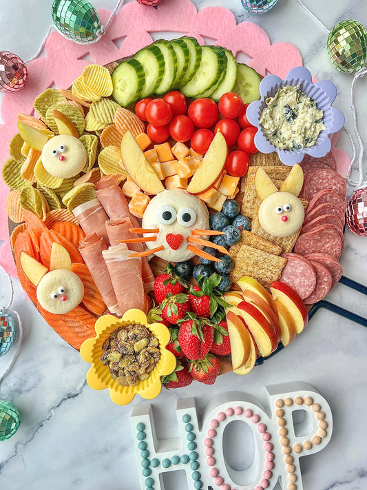 Mama & Minis Bunny Board